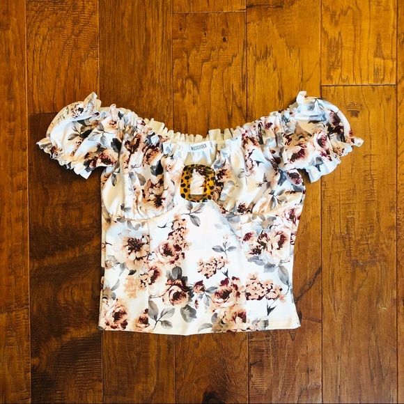 Missguided Floral shoulder Top - Picture 13 of 13